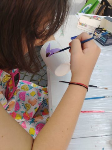 Atelier pictură pe căni