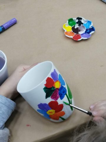 Atelier pictură pe căni - copii