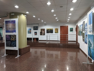 Expozitie ”Miracolul unei zile” - iun 2023 FITS - Biblioteca Astra Sibiu