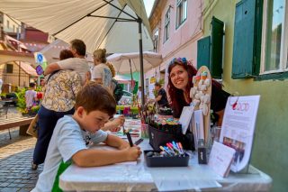 Ateliere de creatie părinte-copil in Piata Aurarilor Ateliere de creatie părinte-copil in Piata Aurarilor