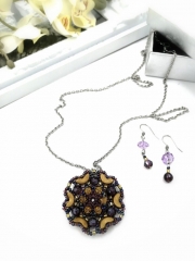 Set elegant cu cristale și inox Set elegant cu cristale și inox